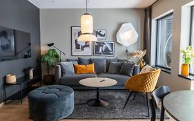 Skipperhuset 4, Hans Maurseth Suite